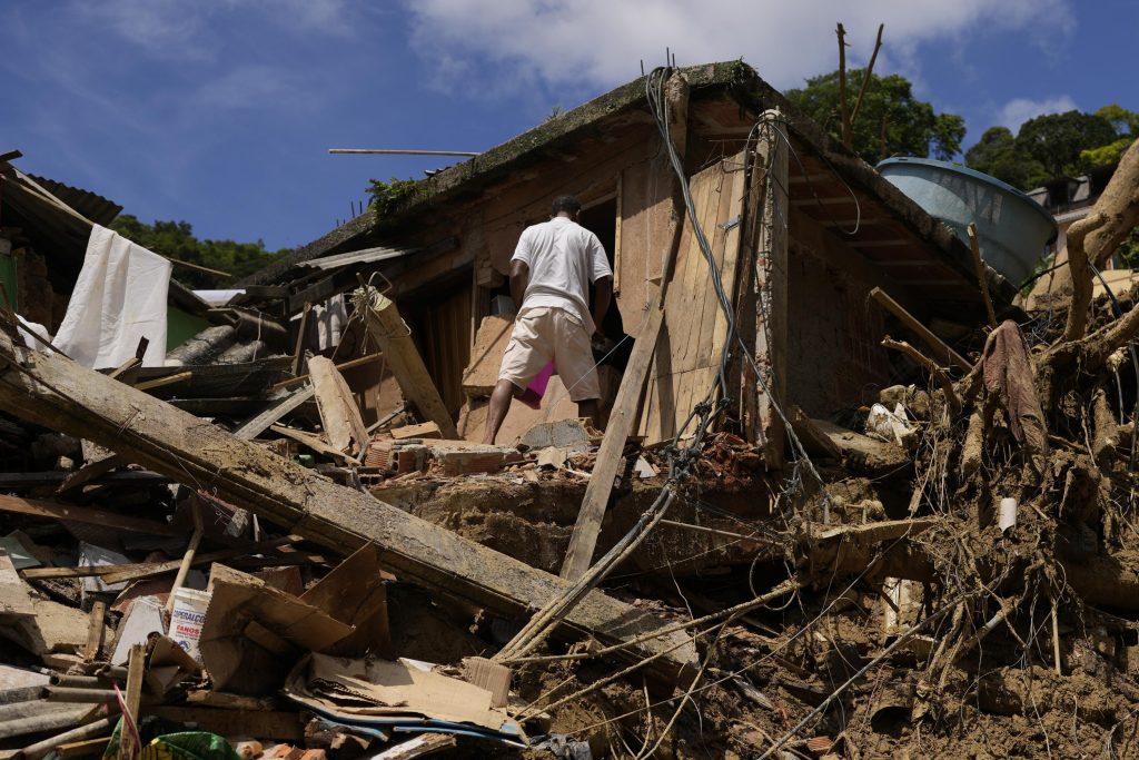 Die Zahl der Todesopfer durch Erdrutsche in Brasilien erreichte 117, die Polizei: 116 Vermisste