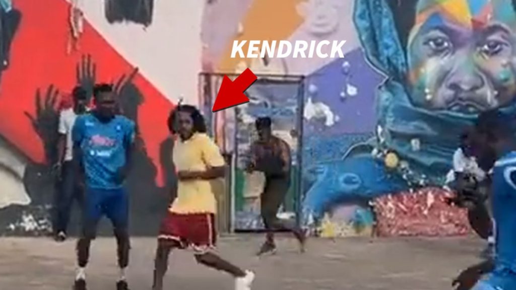 Kendrick Lamar spielt nach der Veröffentlichung des Albums Fußball in Afrika