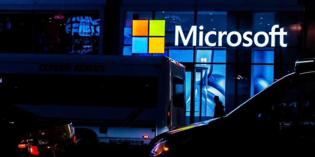 Microsoft Stock sei ein „guter Platz zum Verstecken“.  Dieser Analyst senkt das Kursziel trotzdem.
