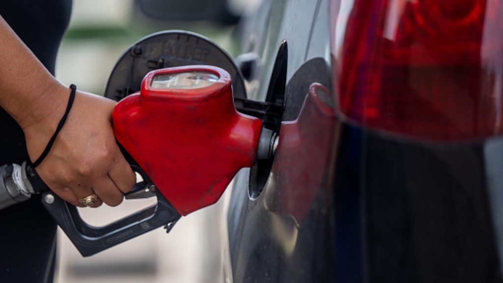 Benzin-Futures sinken, was mehr Komfort an der Zapfsäule bedeuten könnte