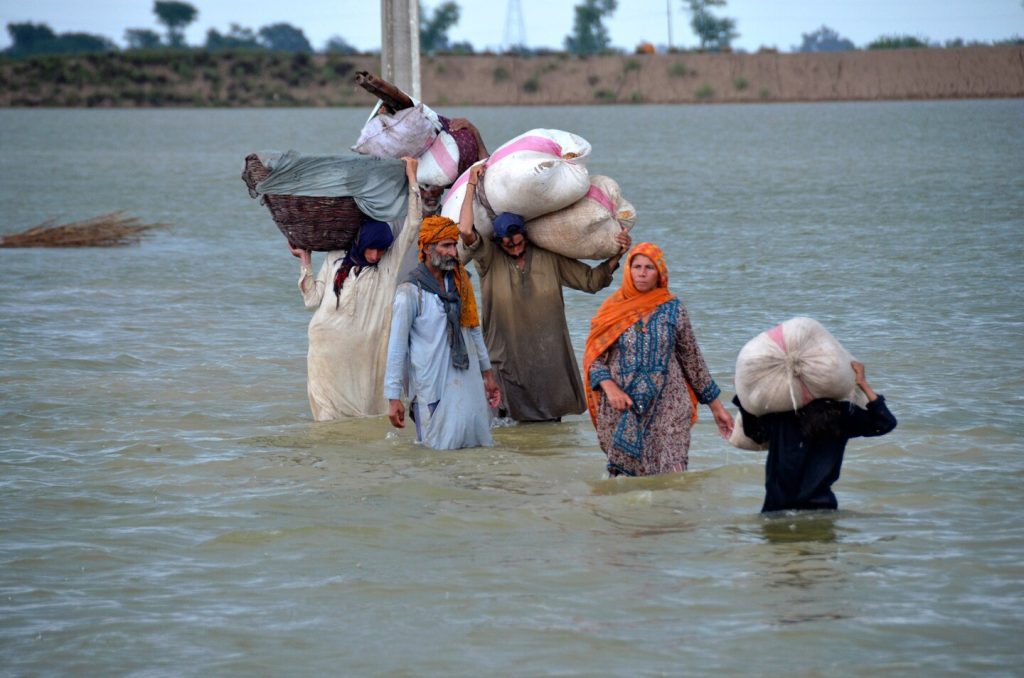 Überschwemmungsvolumen in Pakistan mit Karten, Fotos und Videos