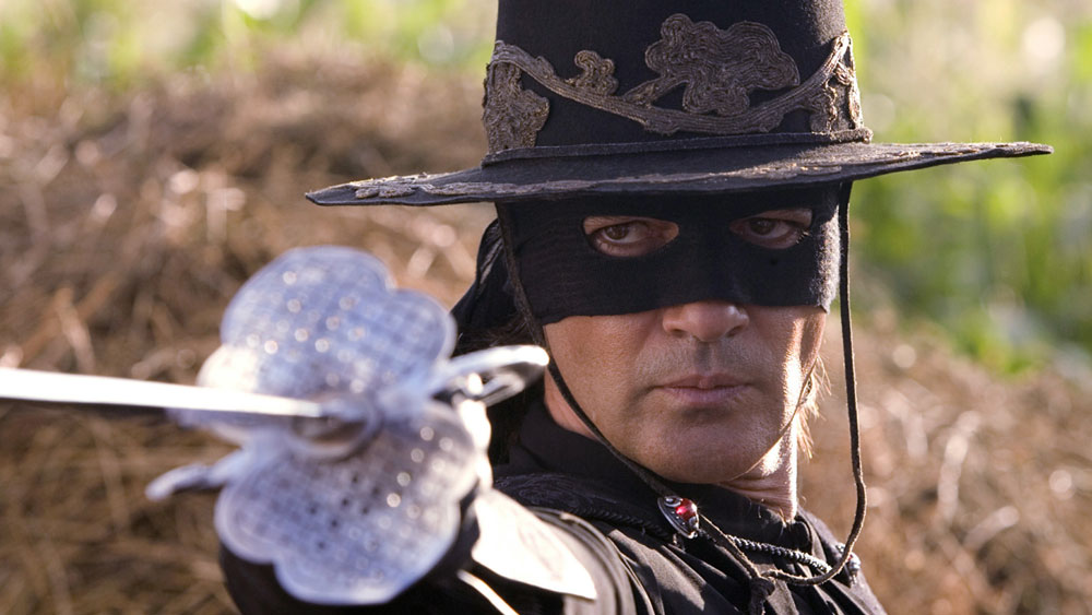 Antonio Banderas enthüllt den Namen des Schauspielers, der die Fackel weitergeben wird, wenn ein Neustart von „Zorro“ stattfindet – Deadline