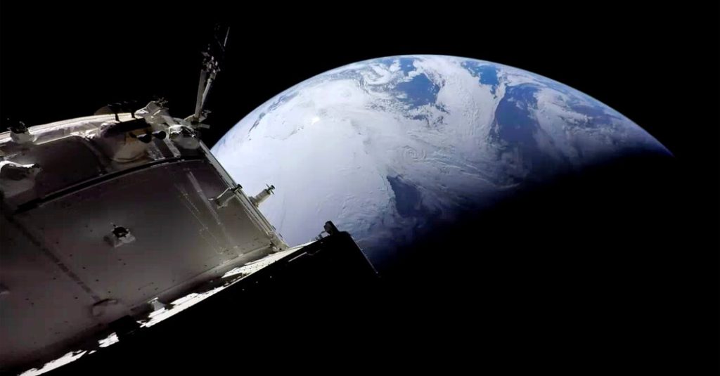 Das erfolgreiche Ende der Mondmission der NASA lenkt die Aufmerksamkeit auf SpaceX